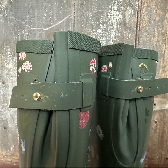 Women's Joules Size 10 Green Welly Floral Print Rain Boots - Picture 8 of 12